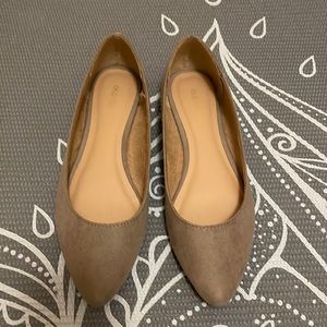 Beige Old Navy Suede Flats